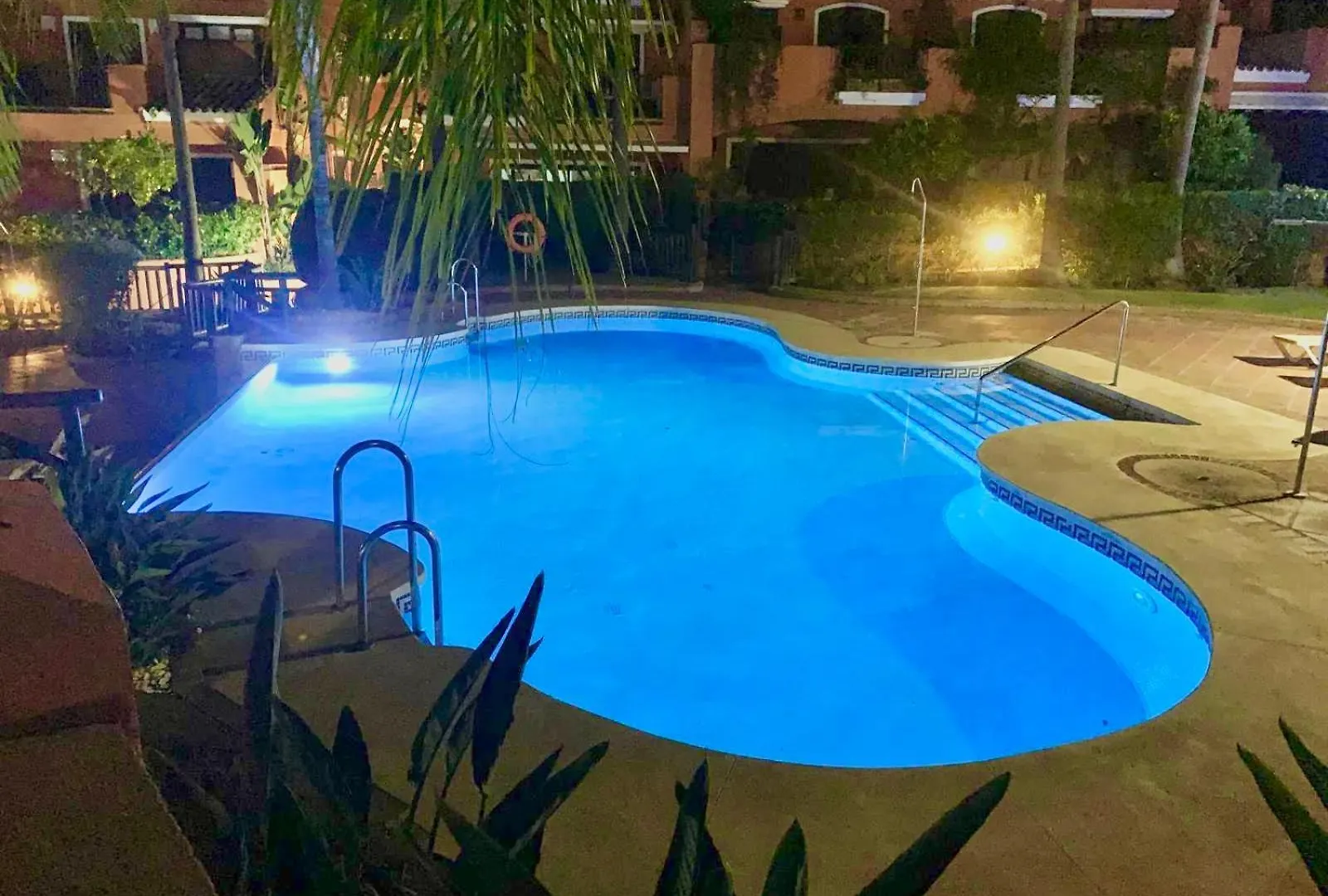 Bahia De Marbella Townhouseヴィラ 0*,