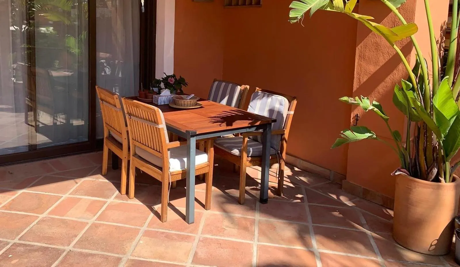 Bahia De Marbella Townhouseヴィラ 別荘